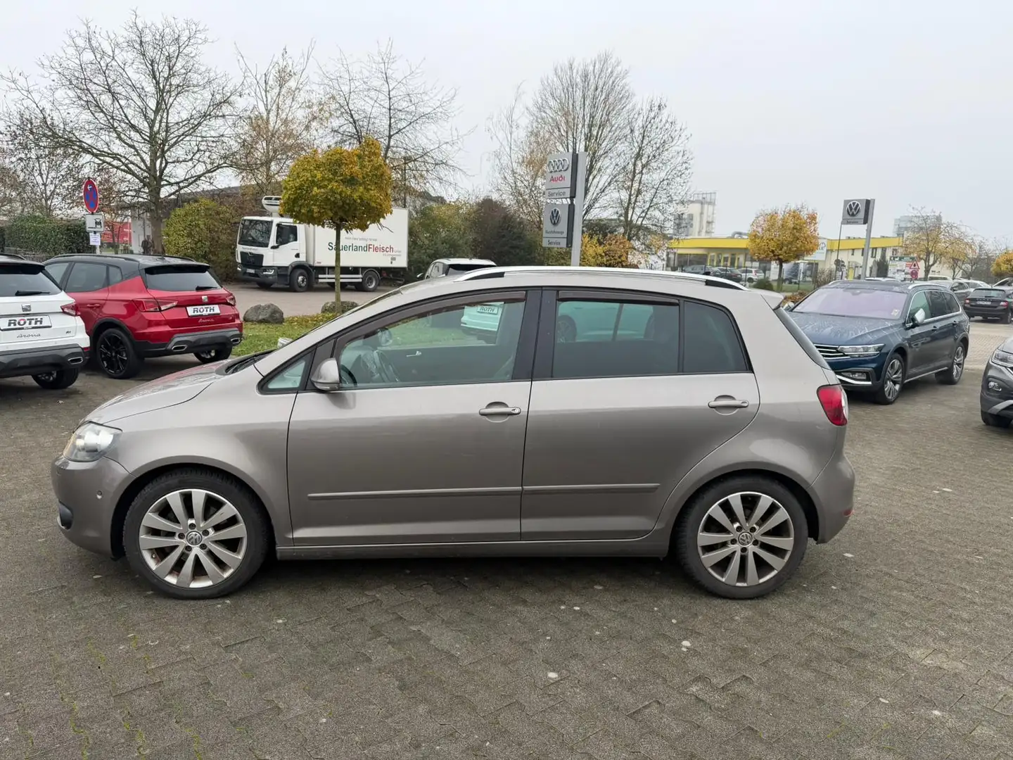 Volkswagen Golf Plus 2.0 TDI DSG Highline *Navi*Kamera*Alu* Braun - 2