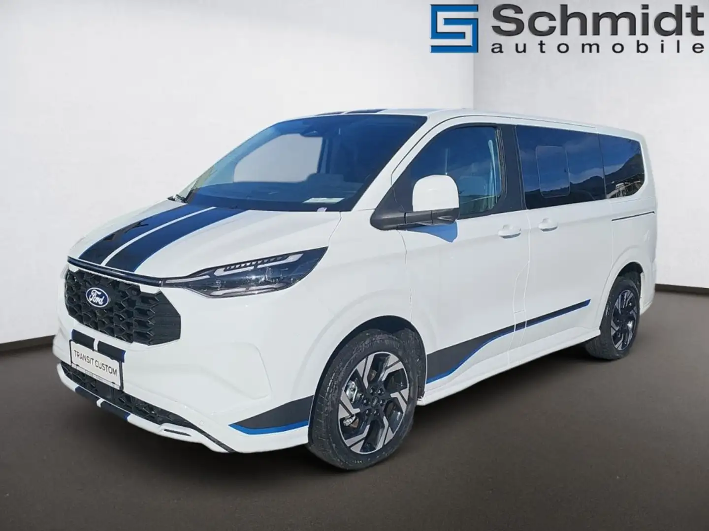 Ford Tourneo Custom Bus Sport 340L1 2,5L Duratec PHEV 233PS A FWD 09.01.26 reserviert bis 14.1.26 AH-Trauner! AK
Bauart: CA#LM-Tourneo Bus - Weiß - 2