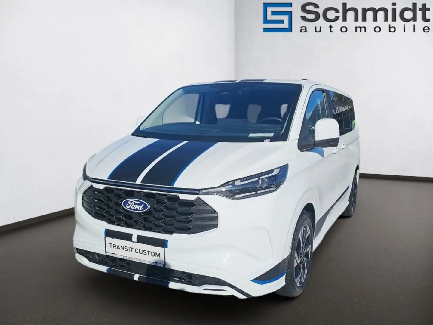 Ford Tourneo Custom Bus Sport 340L1 2,5L Duratec PHEV 233PS A FWD 09.01.26 reserviert bis 14.1.26 AH-Trauner! AK
Bauart: CA#LM-Tourneo Bus - Weiß - 1