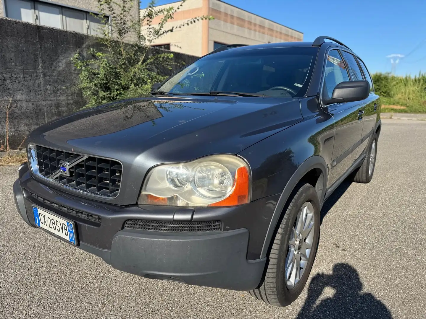 Volvo XC90 XC90 2.4 d5 Executive 185cv auto N1 Grigio - 2