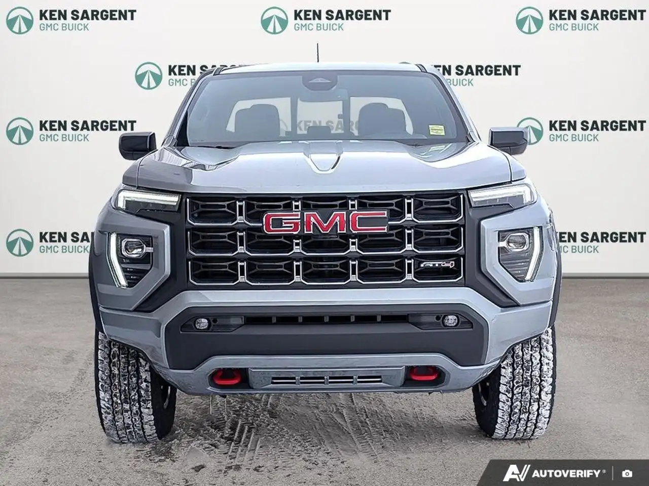 GMC Canyon снимка GMC Canyon