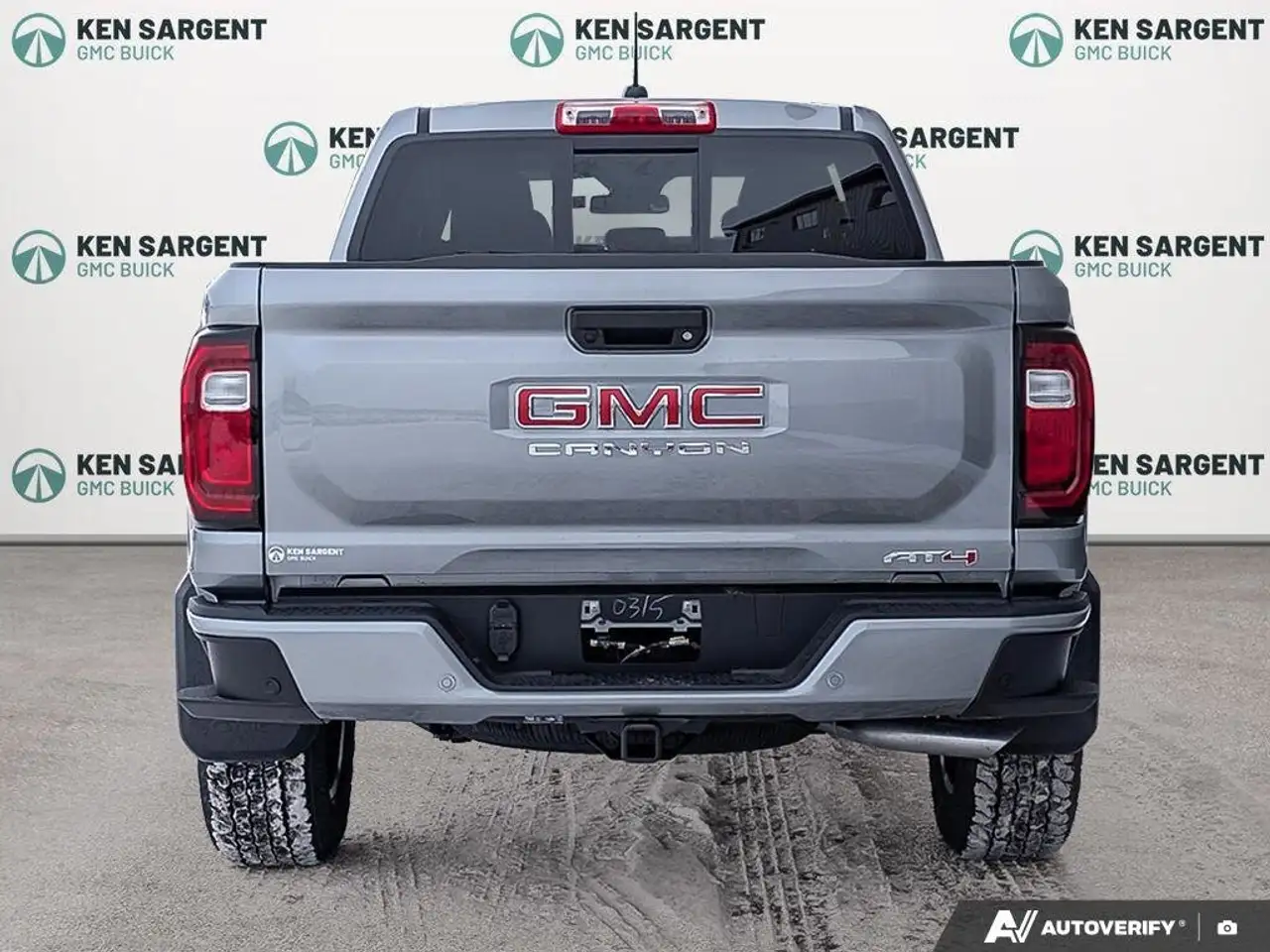 GMC Canyon снимка GMC Canyon