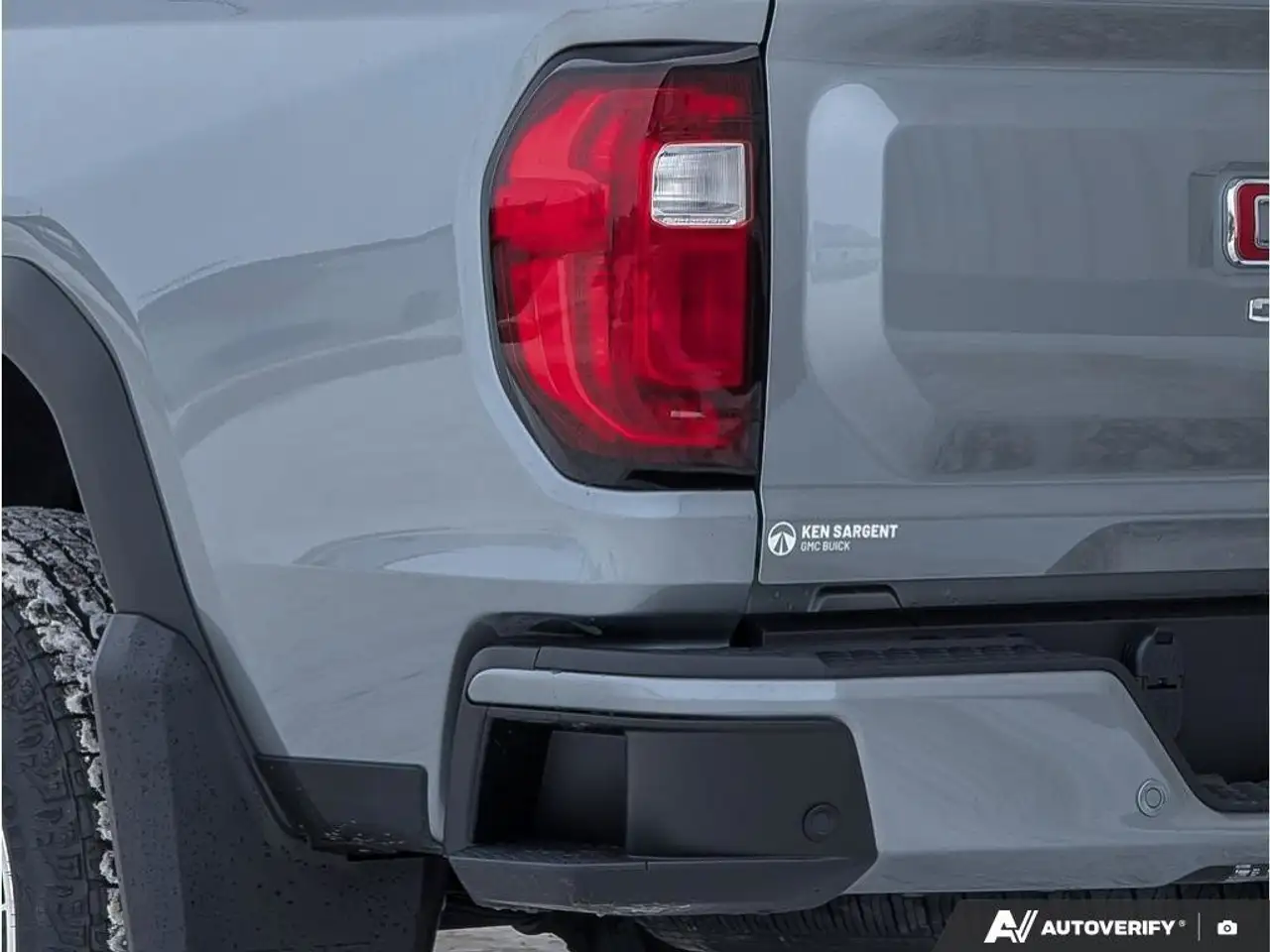 GMC Canyon снимка GMC Canyon