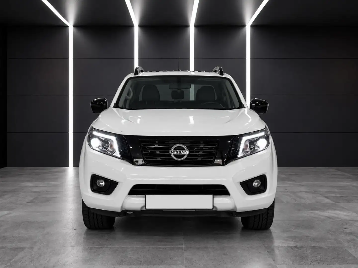 Nissan Navara 2.3dCi DCb. N-Guard Aut. 190 Blanco - 2