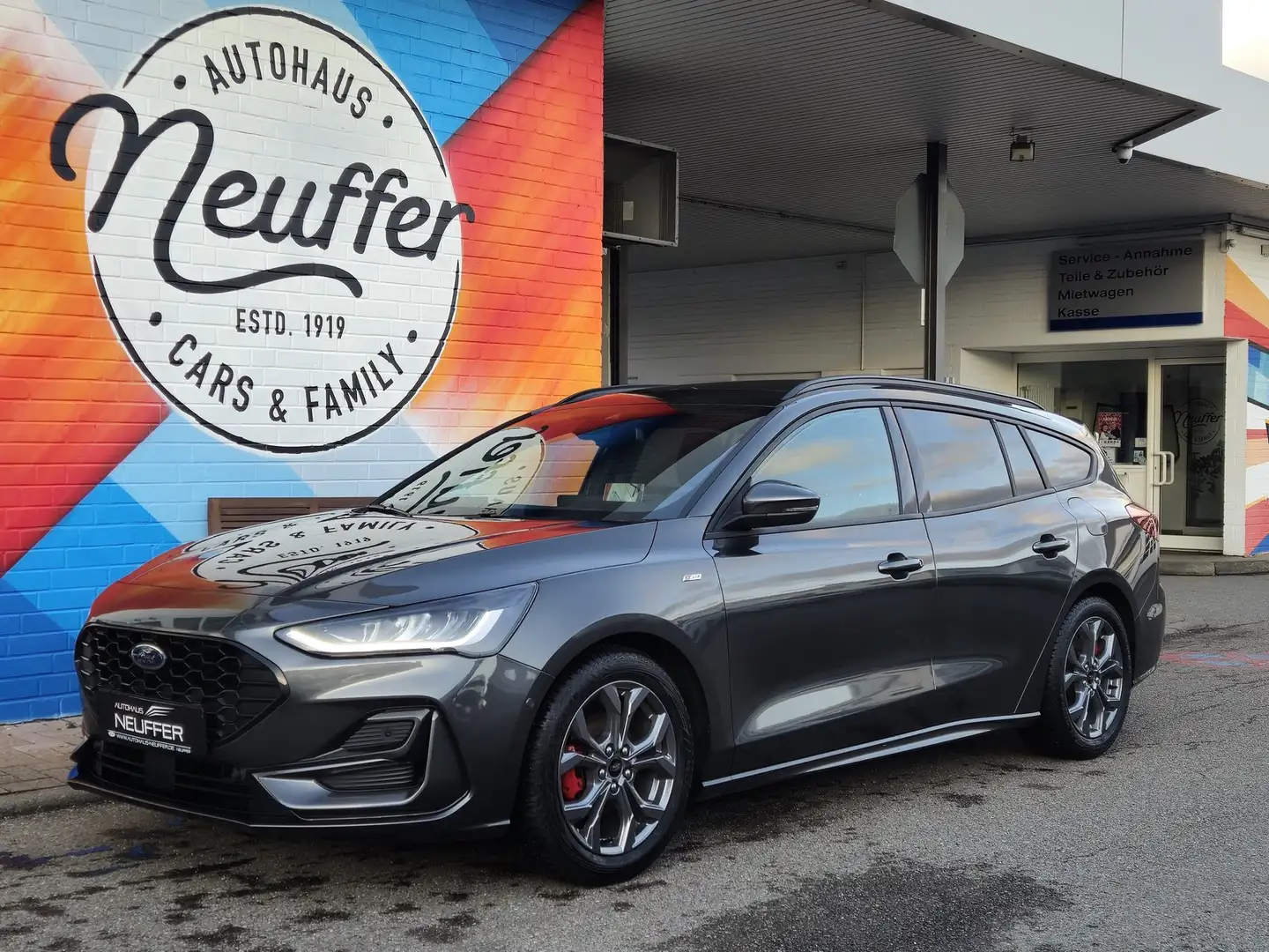 Ford Focus Turnier ST-Line X MHEV/PANO/ACC/LED Grau - 1