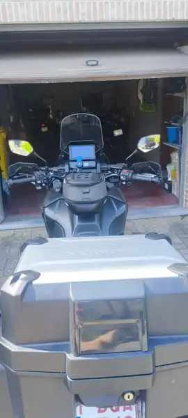 Honda Africa Twin - foto 6