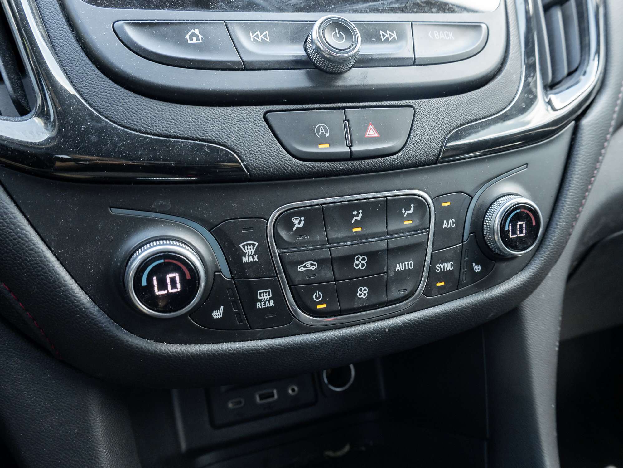 used 2023 Chevrolet Equinox car, priced at $22,439