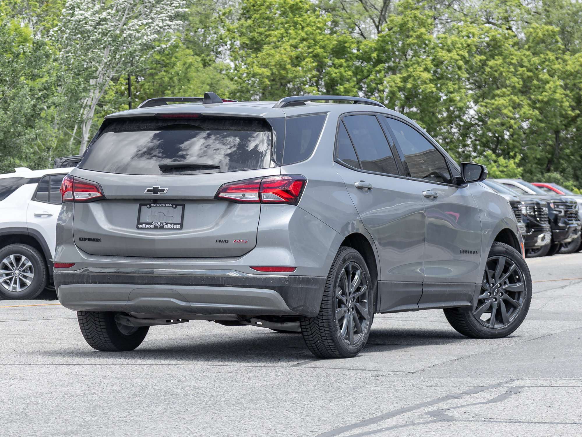 used 2023 Chevrolet Equinox car, priced at $22,439