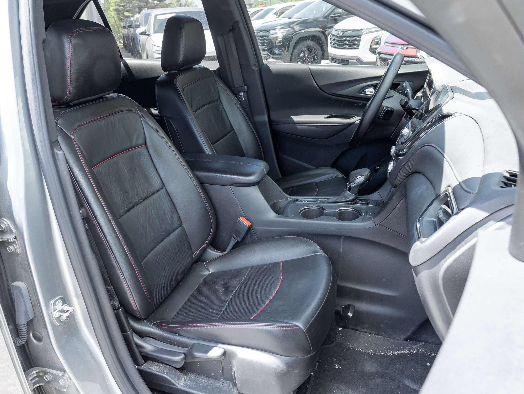 used 2023 Chevrolet Equinox car, priced at $22,439