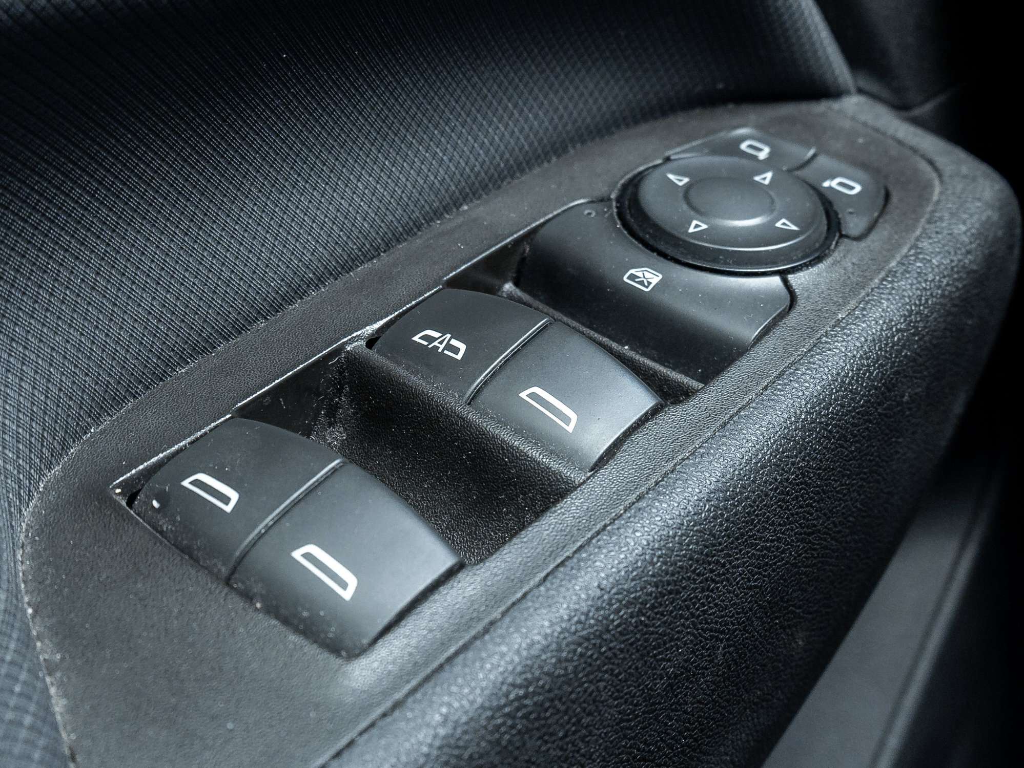 used 2023 Chevrolet Equinox car, priced at $22,439