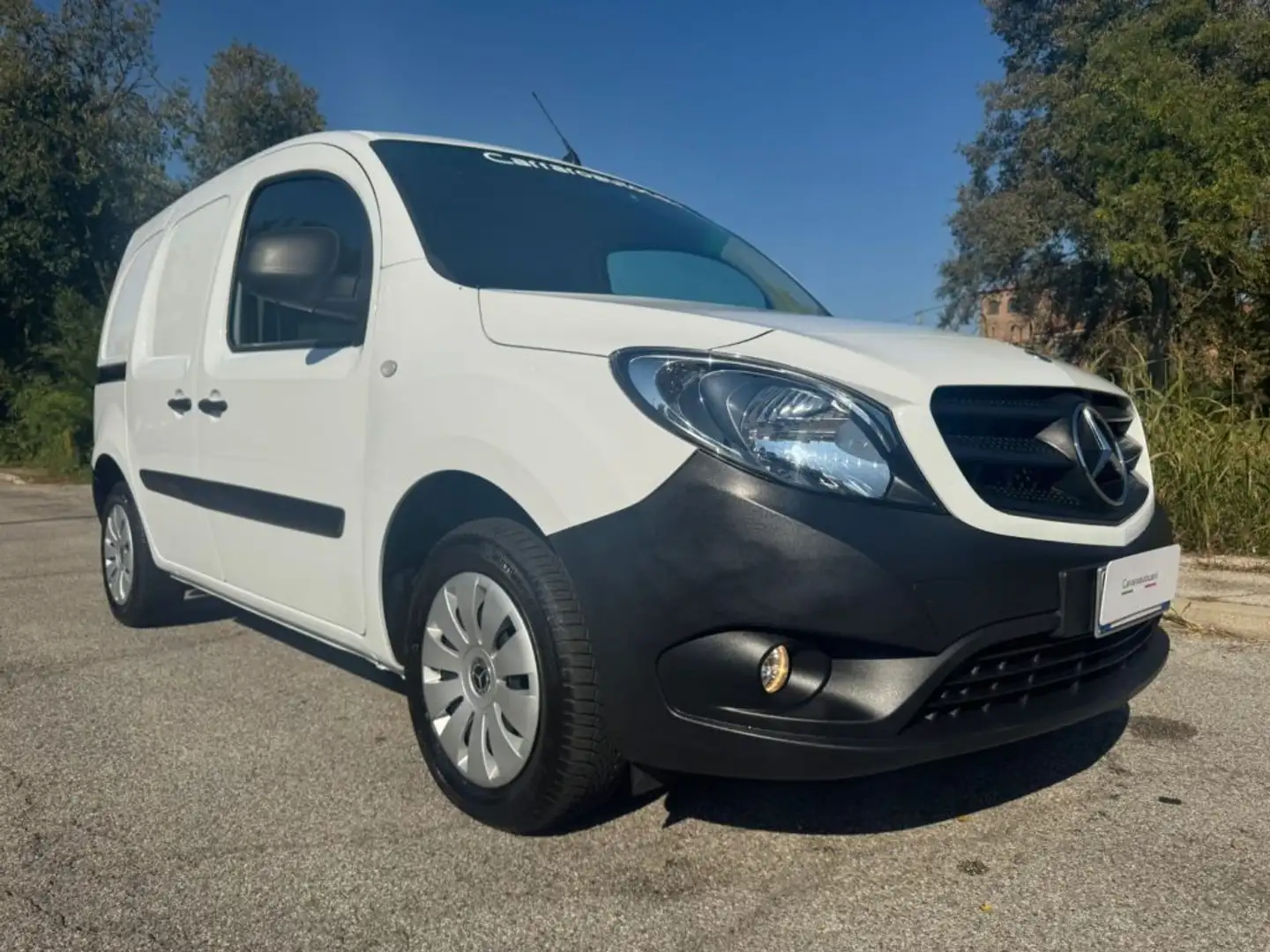 Mercedes-Benz Citan 1.5 109 CDI S&S Furgone Long Business Blanc - 1