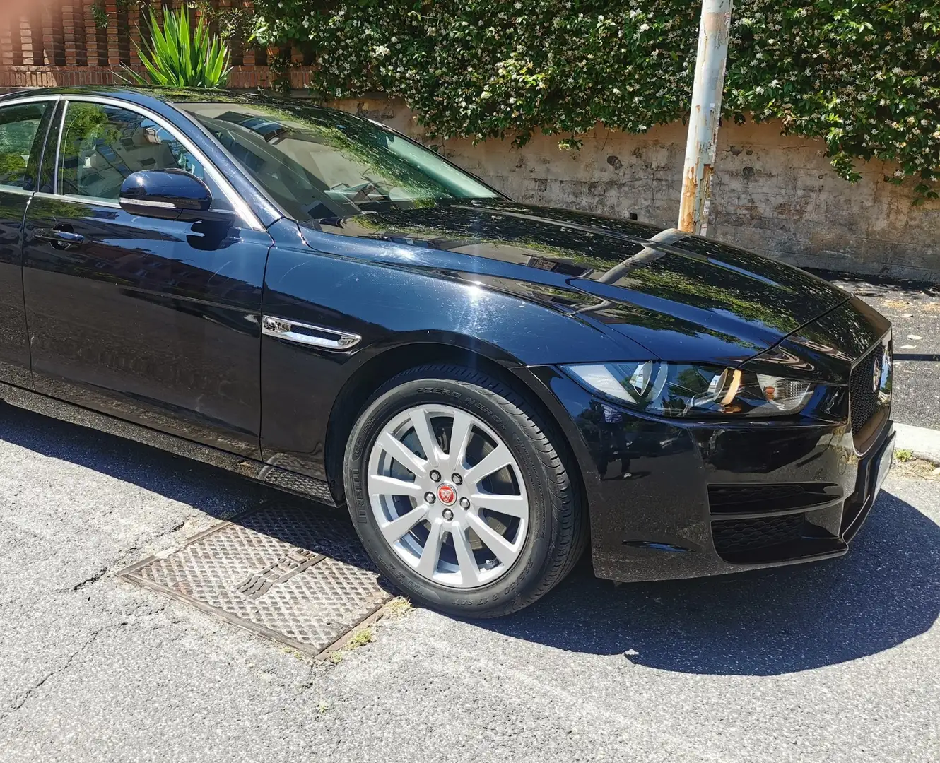 Jaguar XE 2.0d Prestige awd 180cv auto - 2