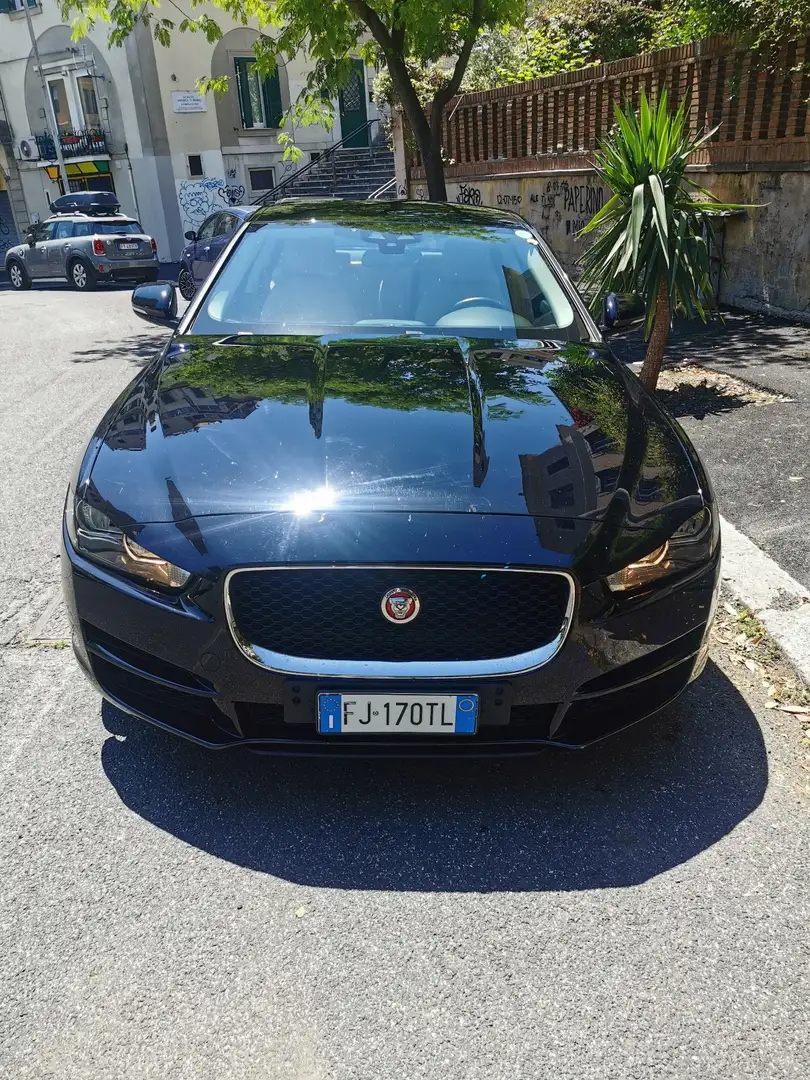 Jaguar XE 2.0d Prestige awd 180cv auto - 1