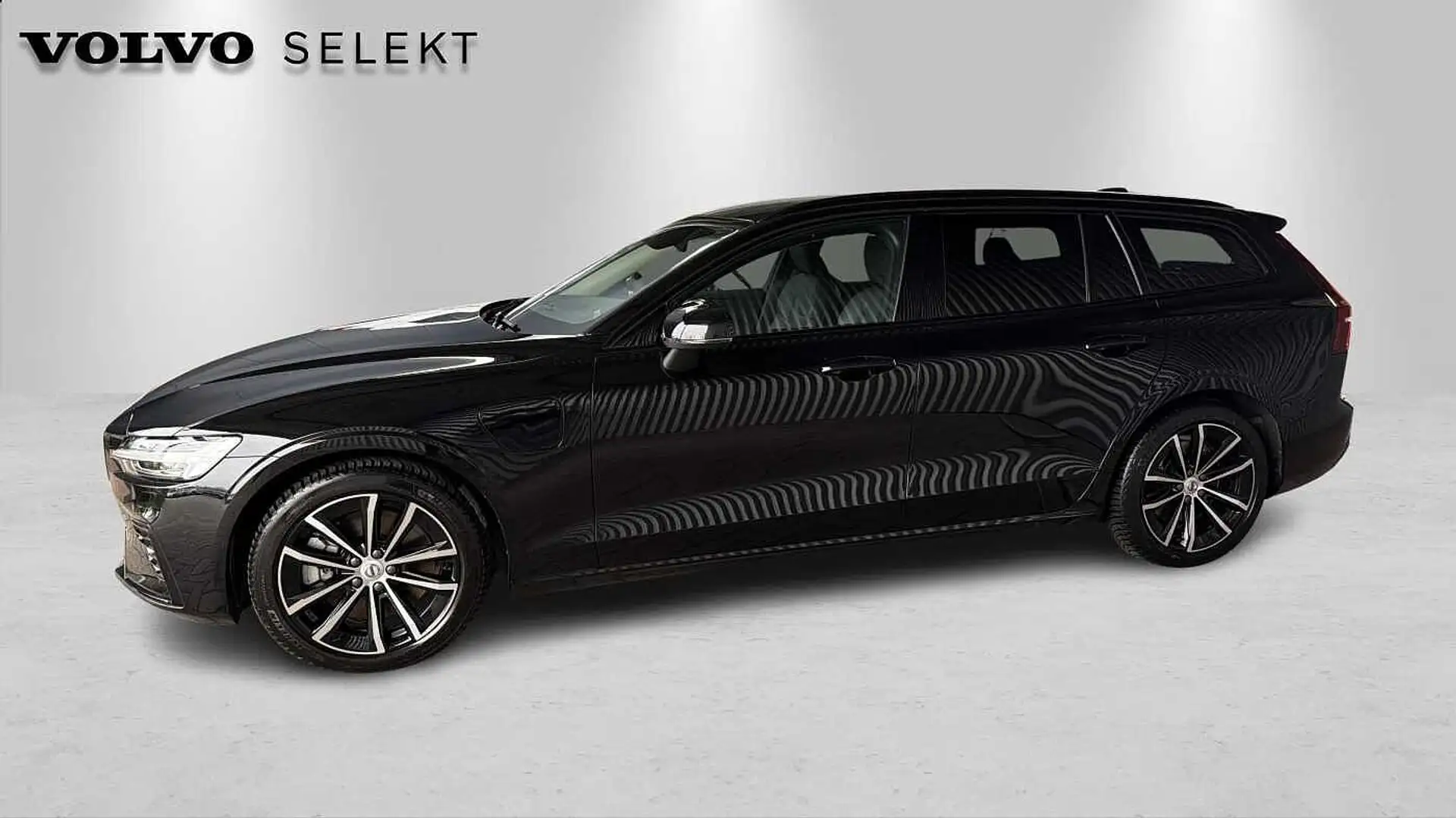 Volvo V60 T6 AWD Recharge Plus Dark Nero - 2