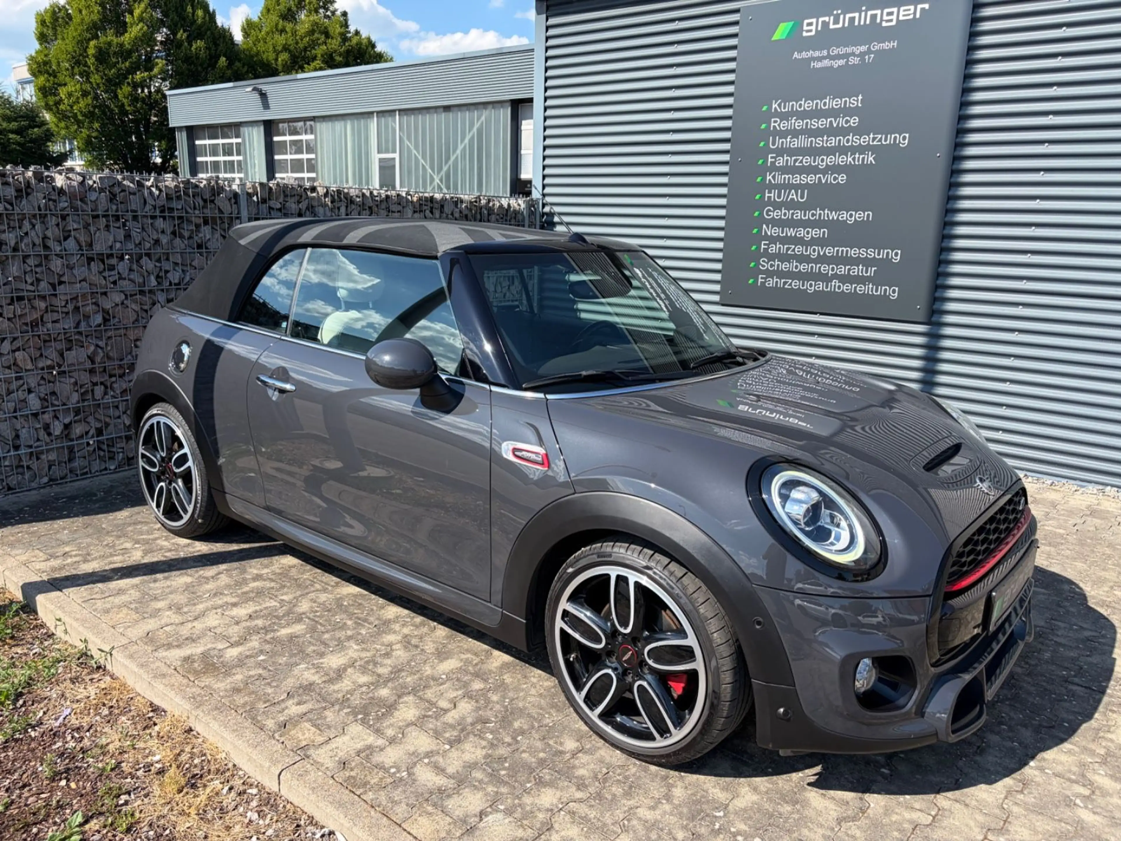MINI Cooper S Cabrio JCW-Paket, DKG, RFK — photo 3