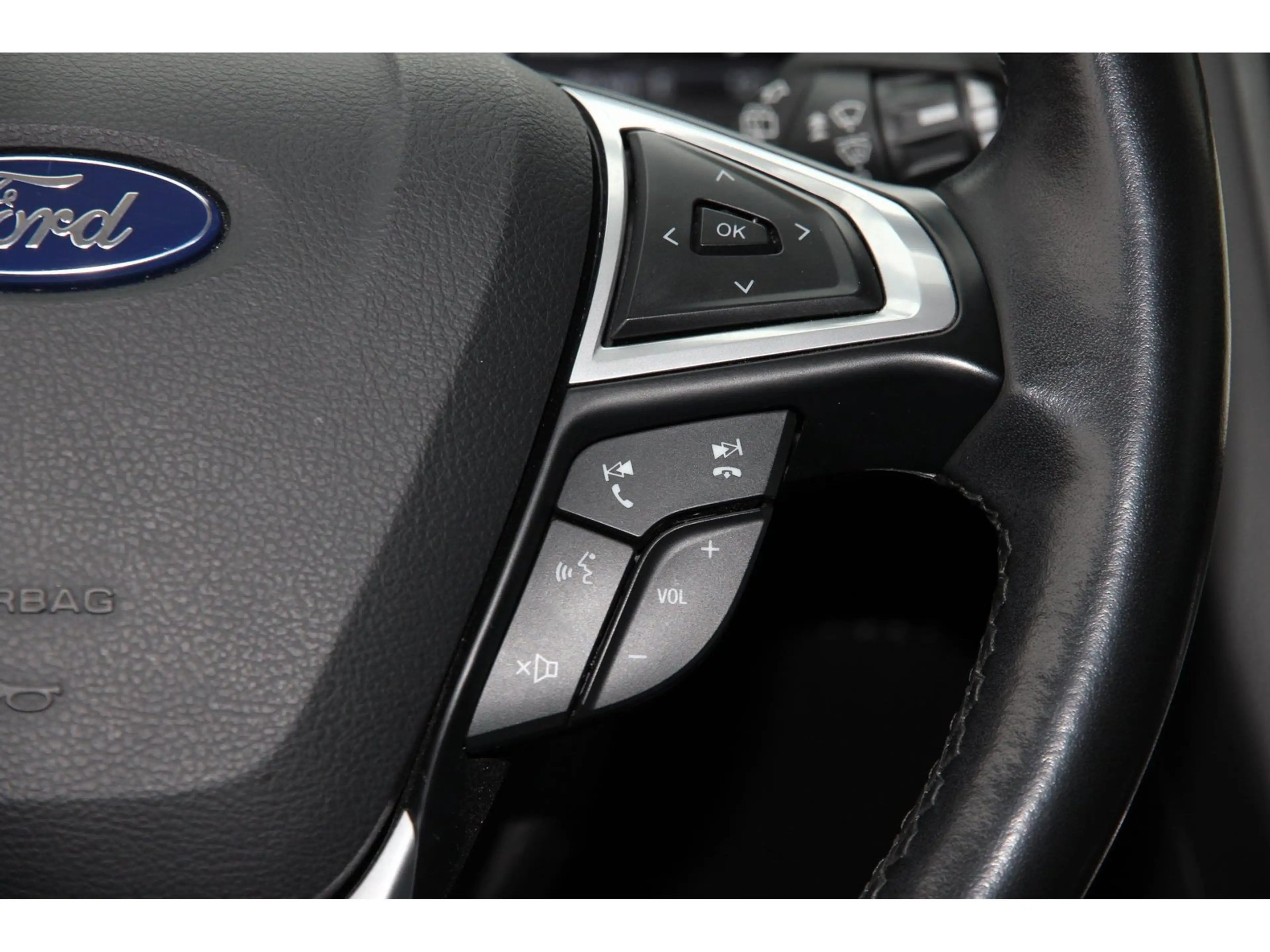Ford Mondeo Turnier 2.0 Hybrid AHK GJR e-Klappe LED — photo 19