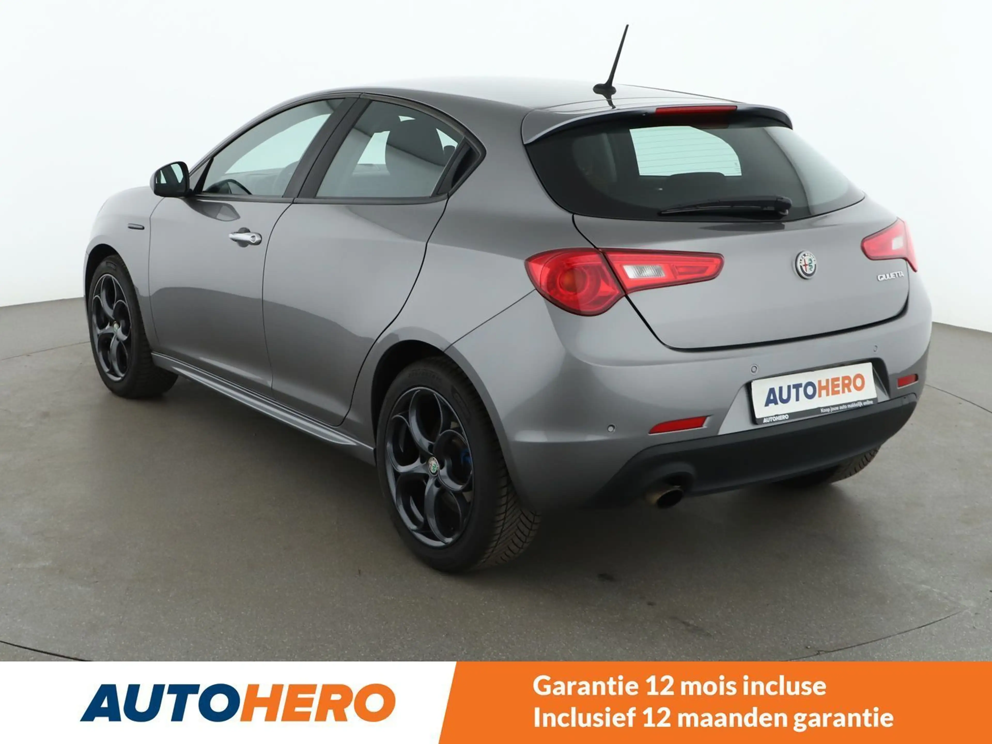 Alfa Romeo Giulietta 1.4 Turbo Super — photo 4