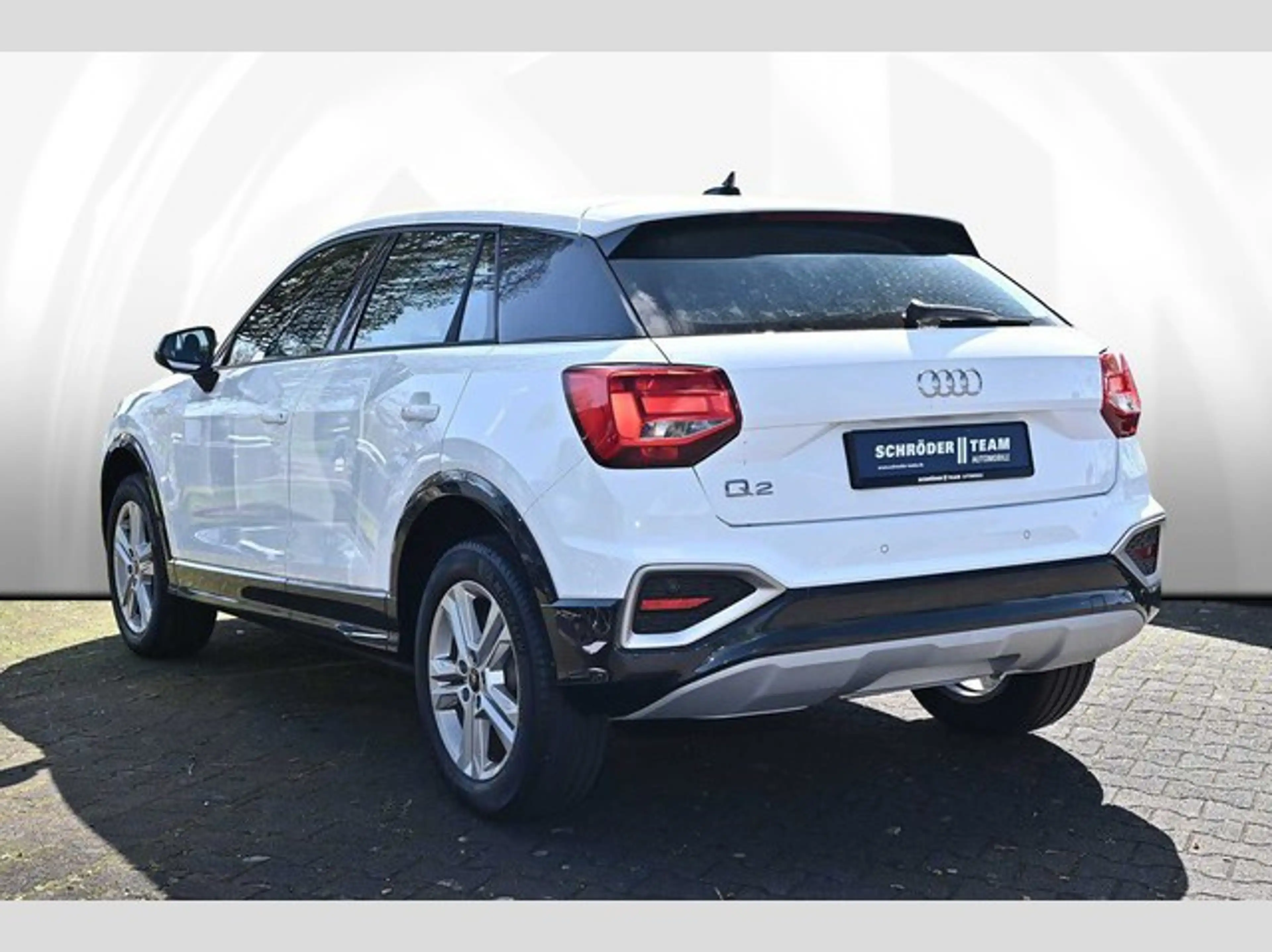 Audi Q2 35 TFSI S tronic incl.Spurhalteassistent LED Sm... — photo 4
