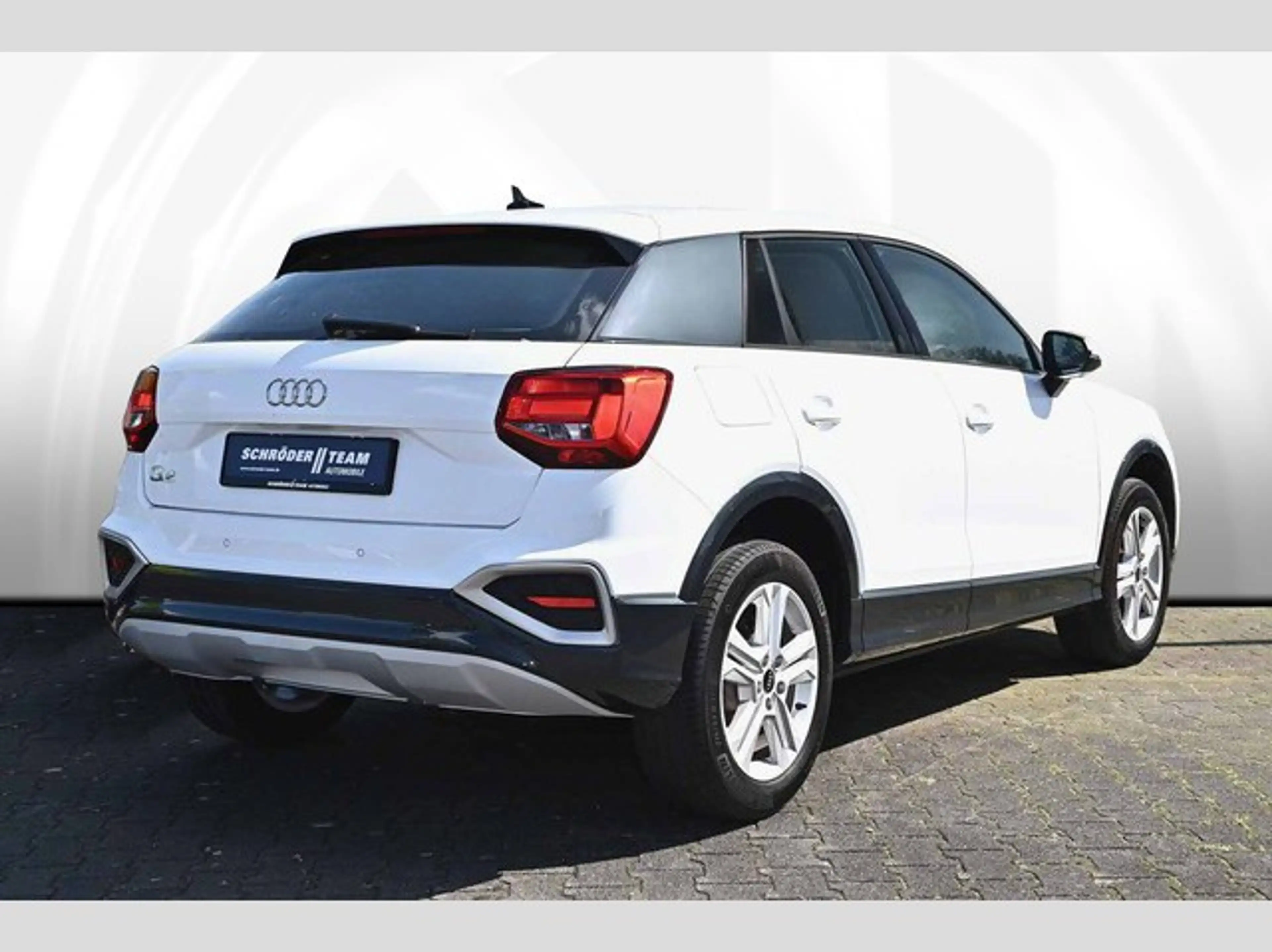 Audi Q2 35 TFSI S tronic incl.Spurhalteassistent LED Sm... — photo 3