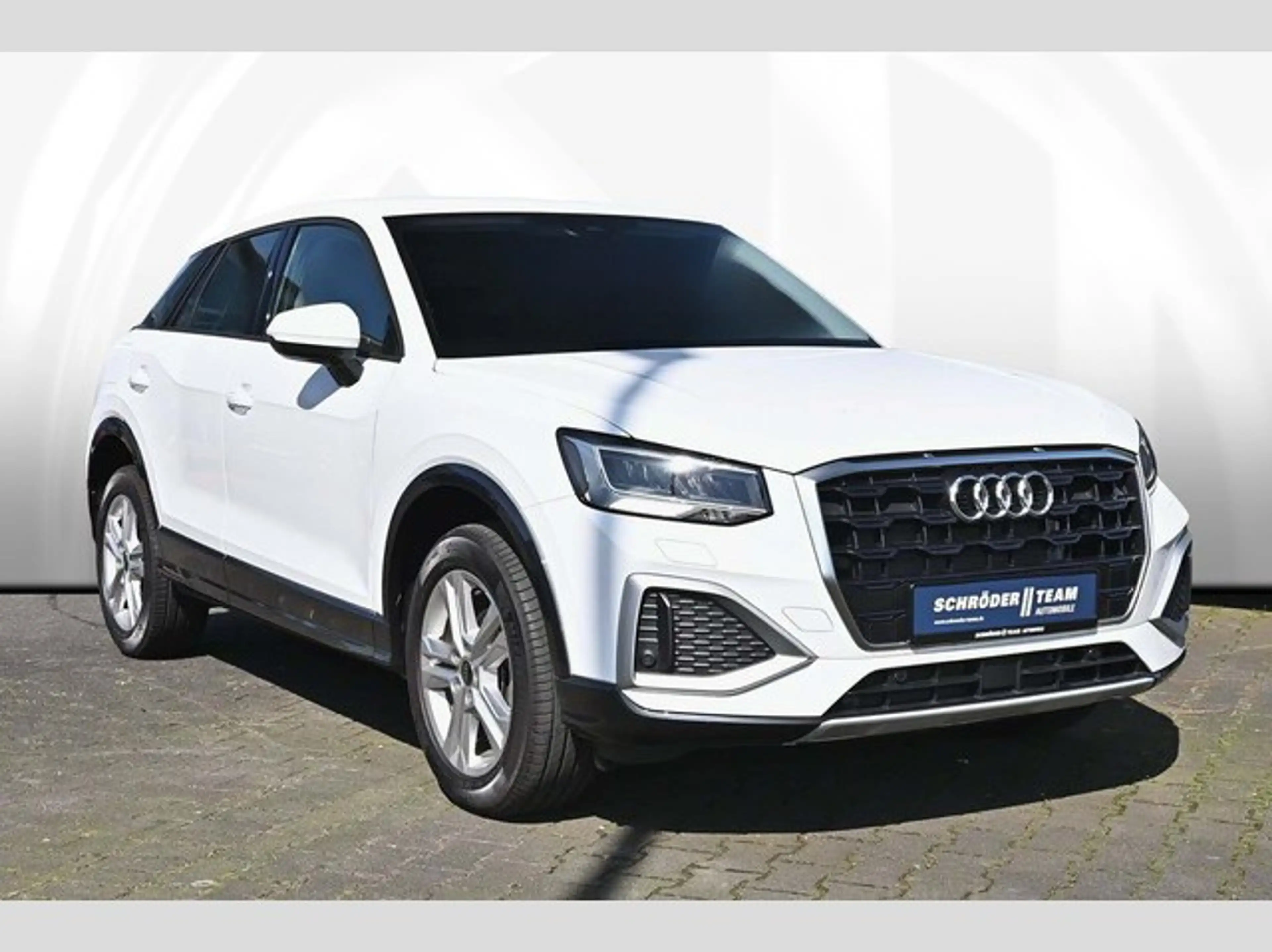 Audi Q2 35 TFSI S tronic incl.Spurhalteassistent LED Sm... — photo 2