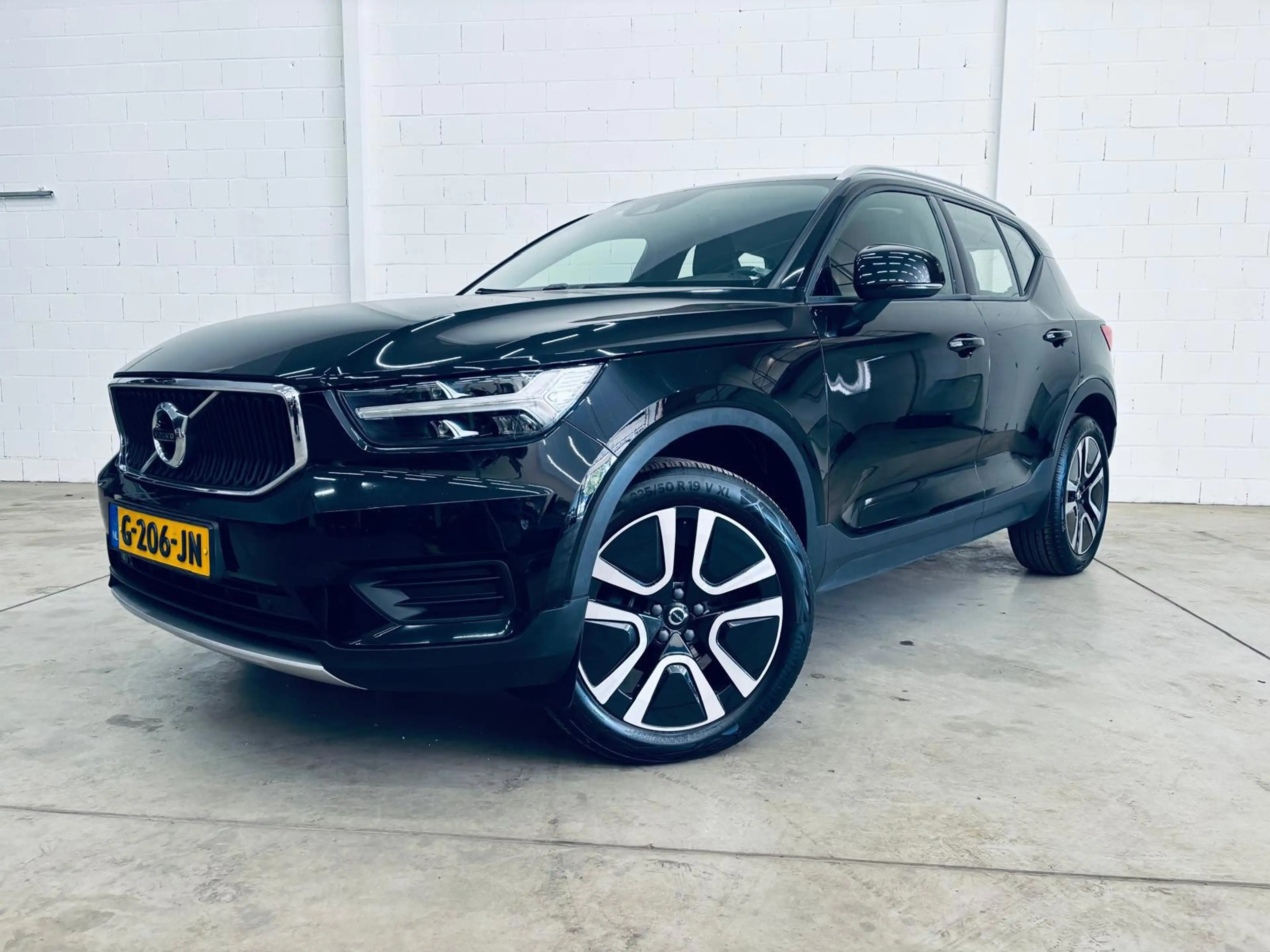 Volvo XC40 1.5 T3 Momentum Pro Automaat Carplay
