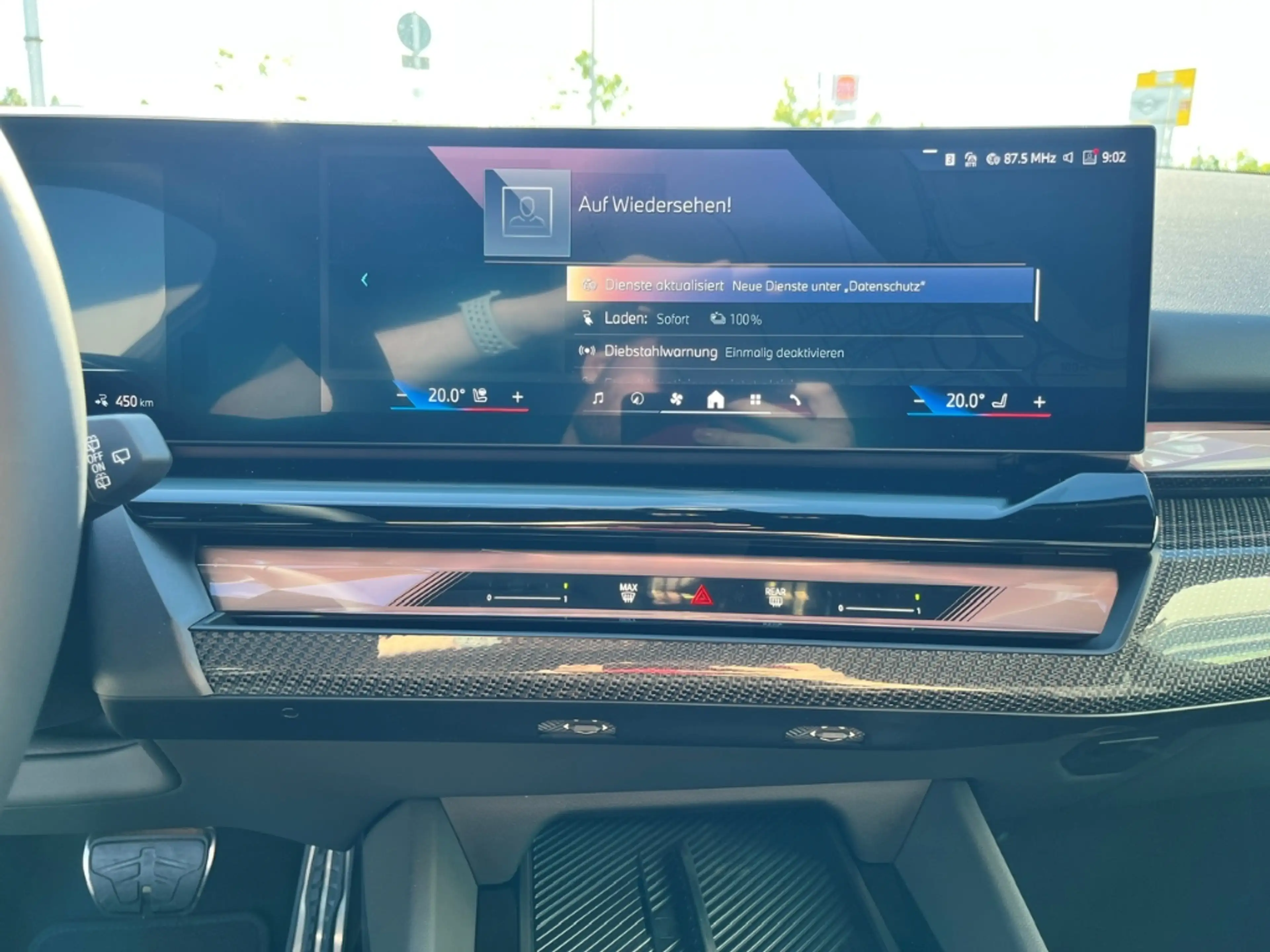 BMW i5 eDrive40 Sportpaket HUD AD AHK-el. klappb. AHK-kla — photo 12