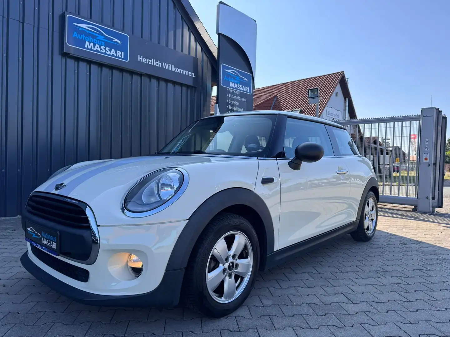 MINI One First Bluetooth, Allwetter, LMF,SHZ... Blanc - 1