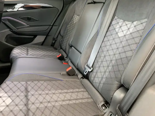 Volkswagen Tiguan Sport TDI 4MOTION DSG Ansicht 12