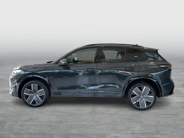Volkswagen Tiguan Sport TDI 4MOTION DSG Ansicht 2