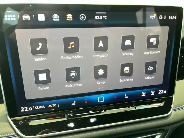 Volkswagen Tiguan Sport TDI 4MOTION DSG Ansicht 18