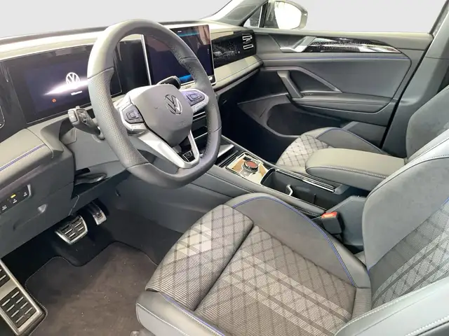 Volkswagen Tiguan Sport TDI 4MOTION DSG Ansicht 9