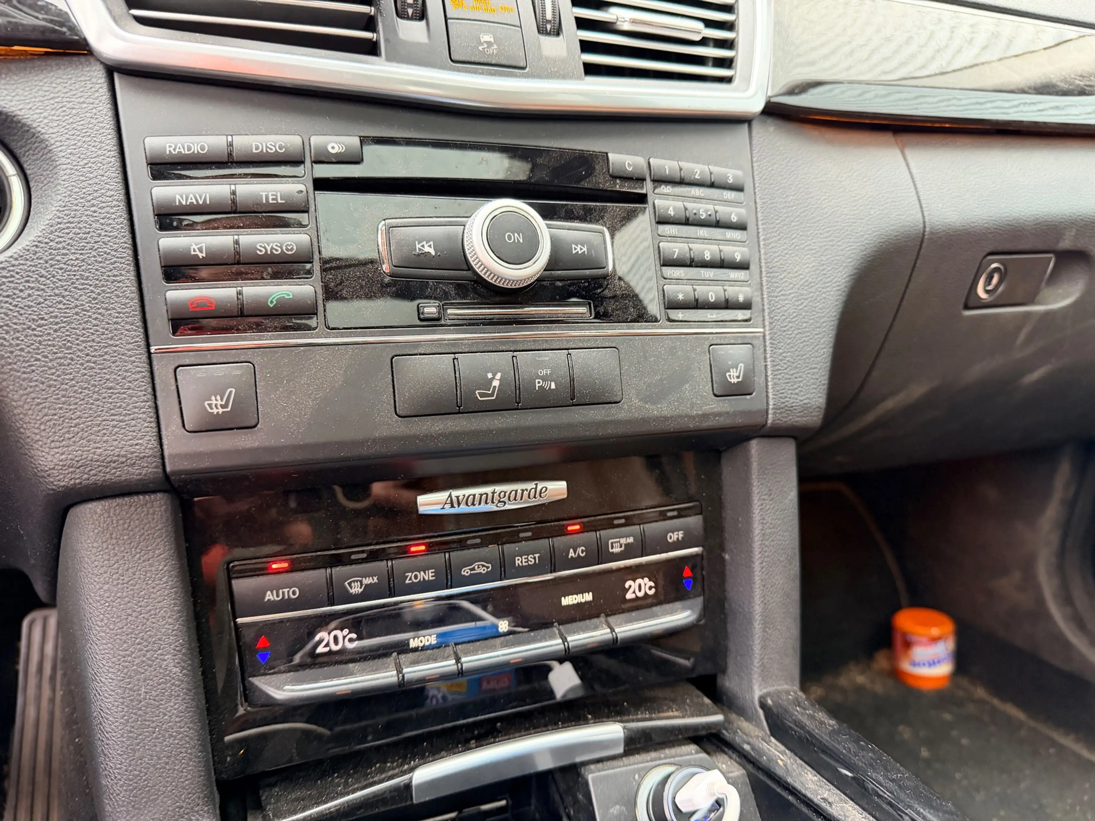 Mercedes-Benz E 350 Estate CDI Avantgarde — photo 8