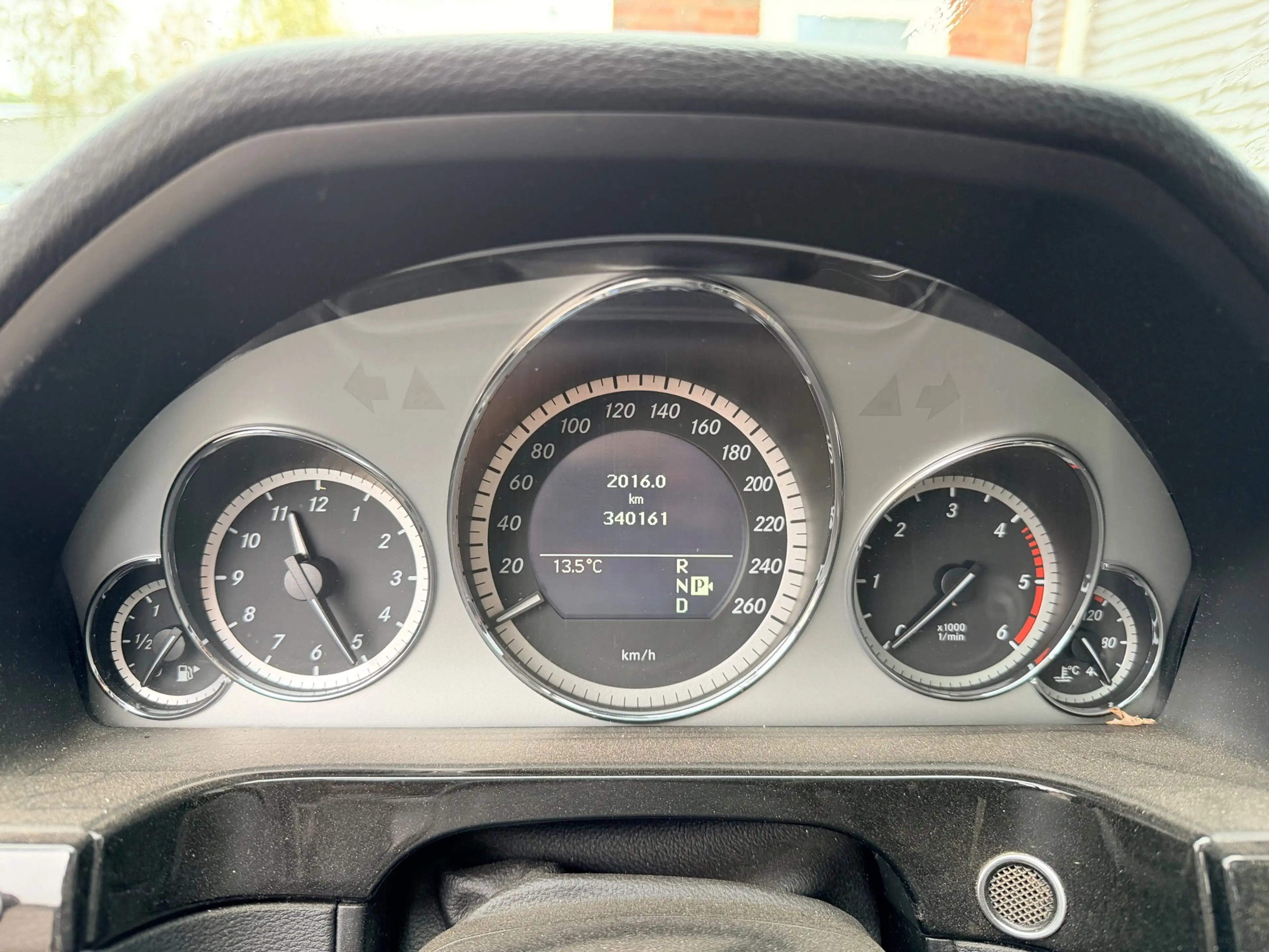 Mercedes-Benz E 350 Estate CDI Avantgarde — photo 6