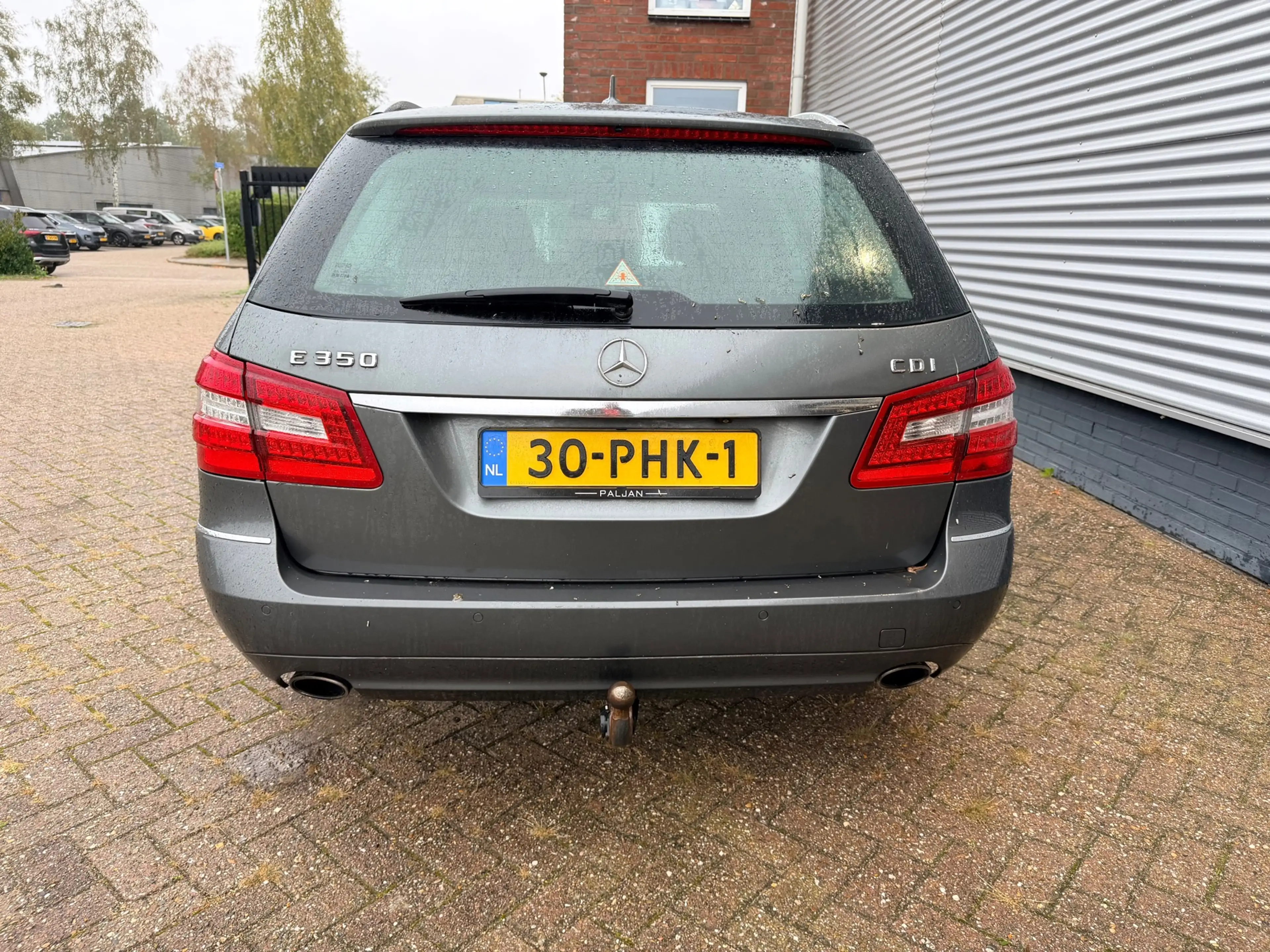 Mercedes-Benz E 350 Estate CDI Avantgarde — photo 13