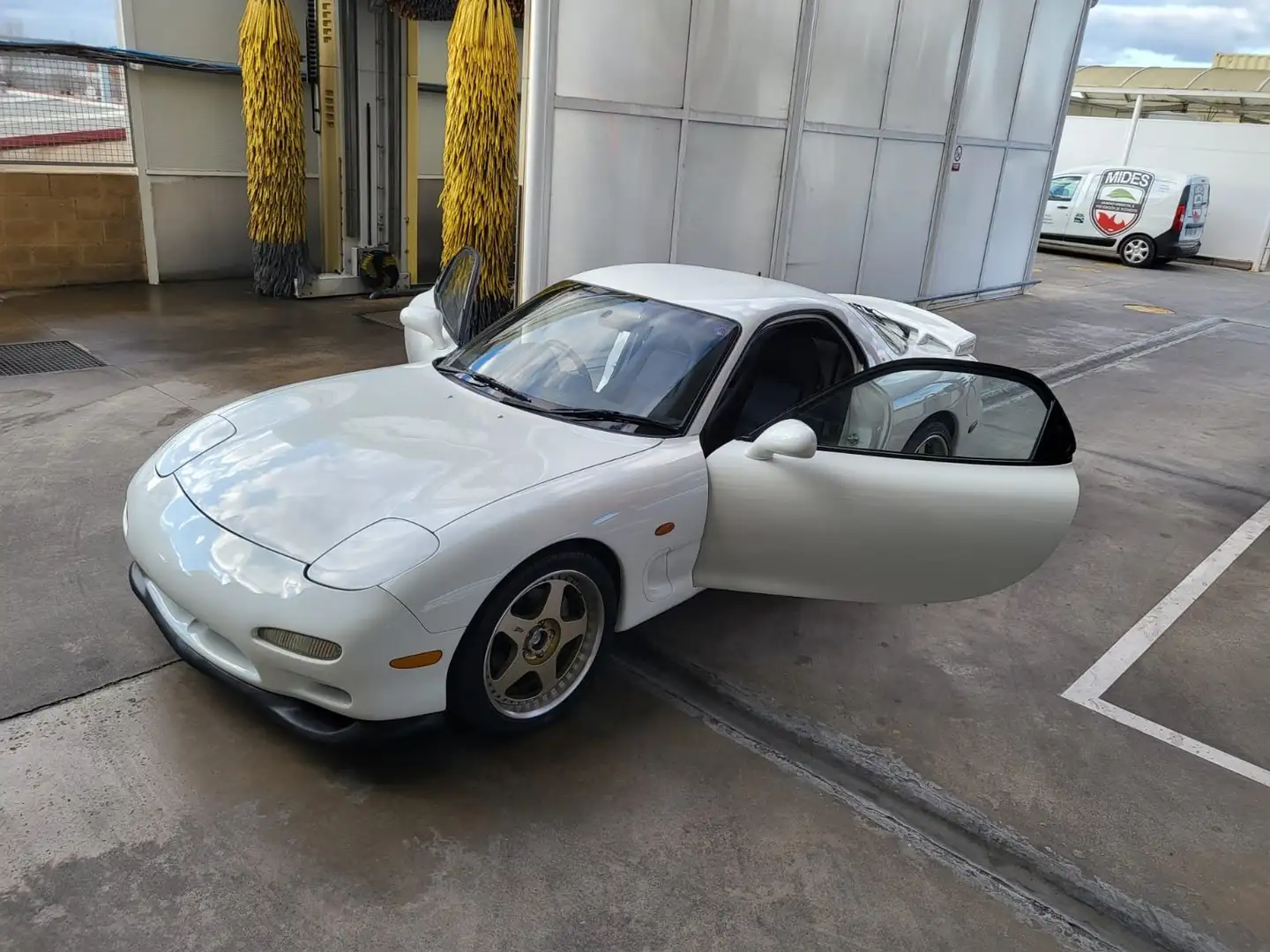 Mazda RX-7 RX7 Turbo Sequential Blanco - 2