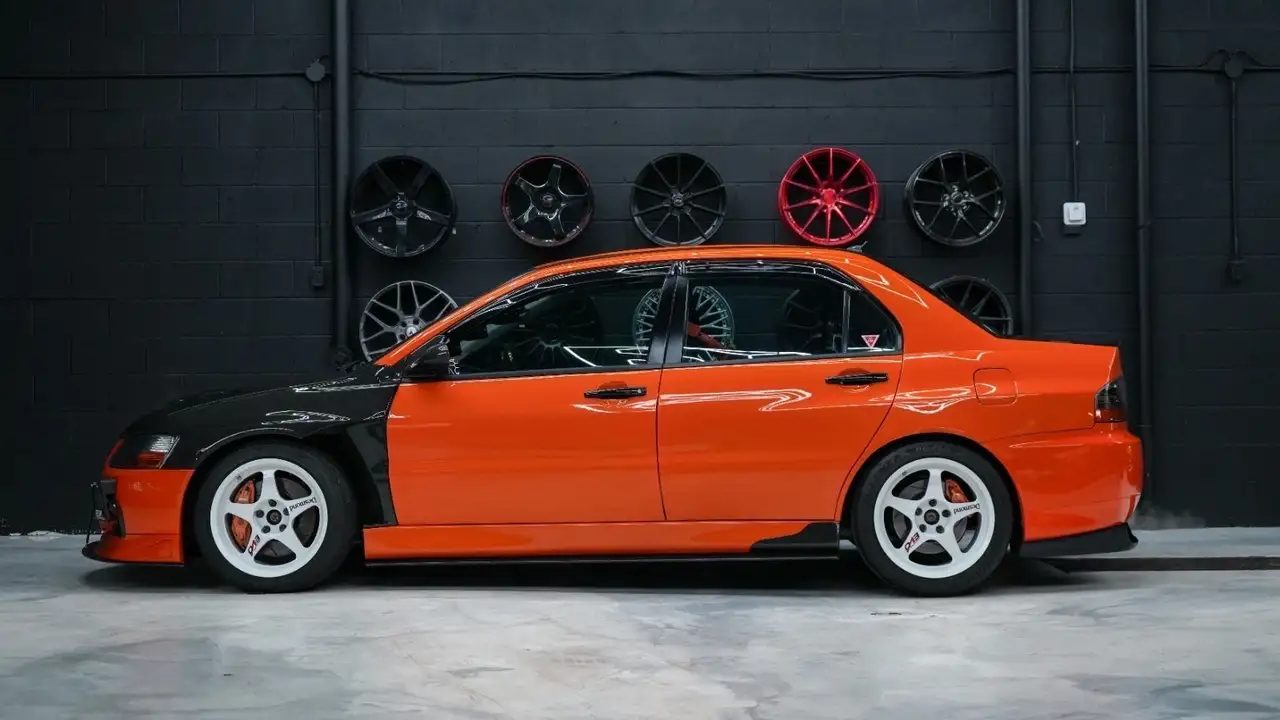 Mitsubishi Lancer снимка Mitsubishi Lancer