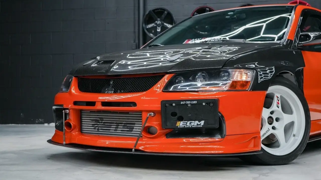 Mitsubishi Lancer снимка Mitsubishi Lancer