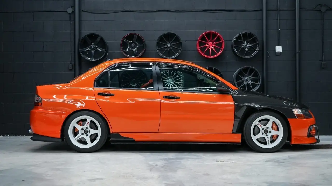 Mitsubishi Lancer снимка Mitsubishi Lancer
