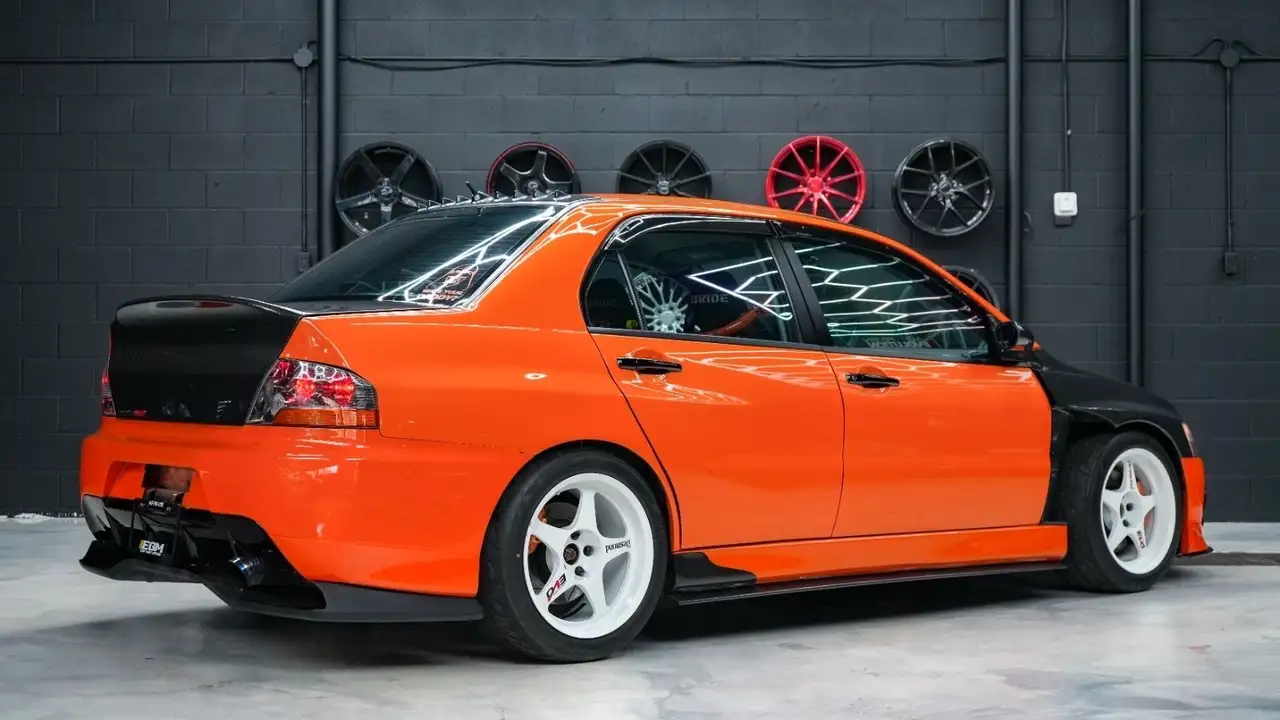 Mitsubishi Lancer снимка Mitsubishi Lancer