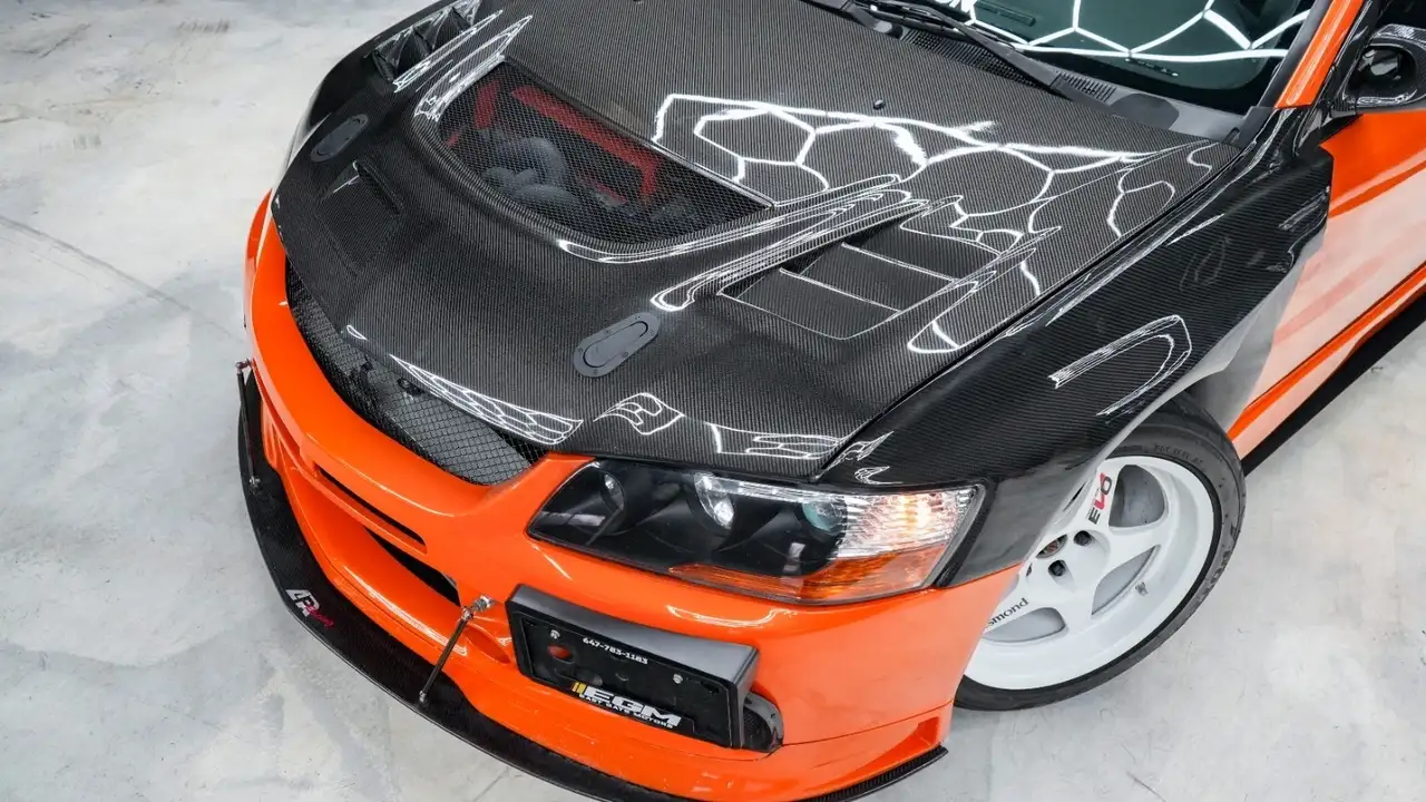 Mitsubishi Lancer снимка Mitsubishi Lancer