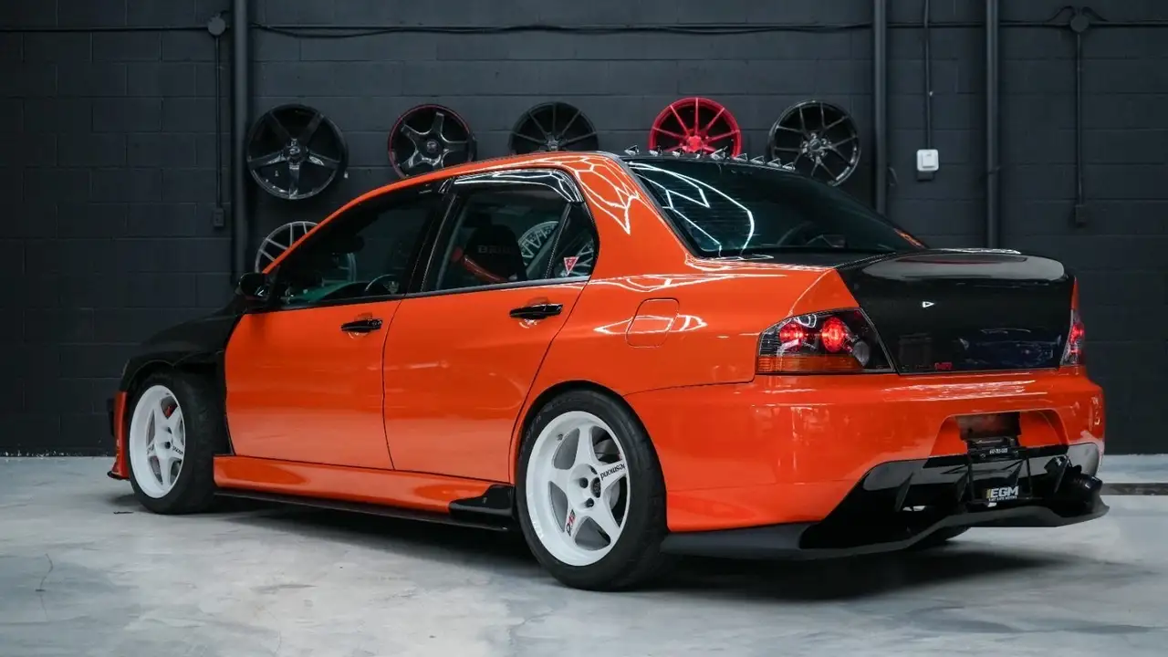 Mitsubishi Lancer снимка Mitsubishi Lancer