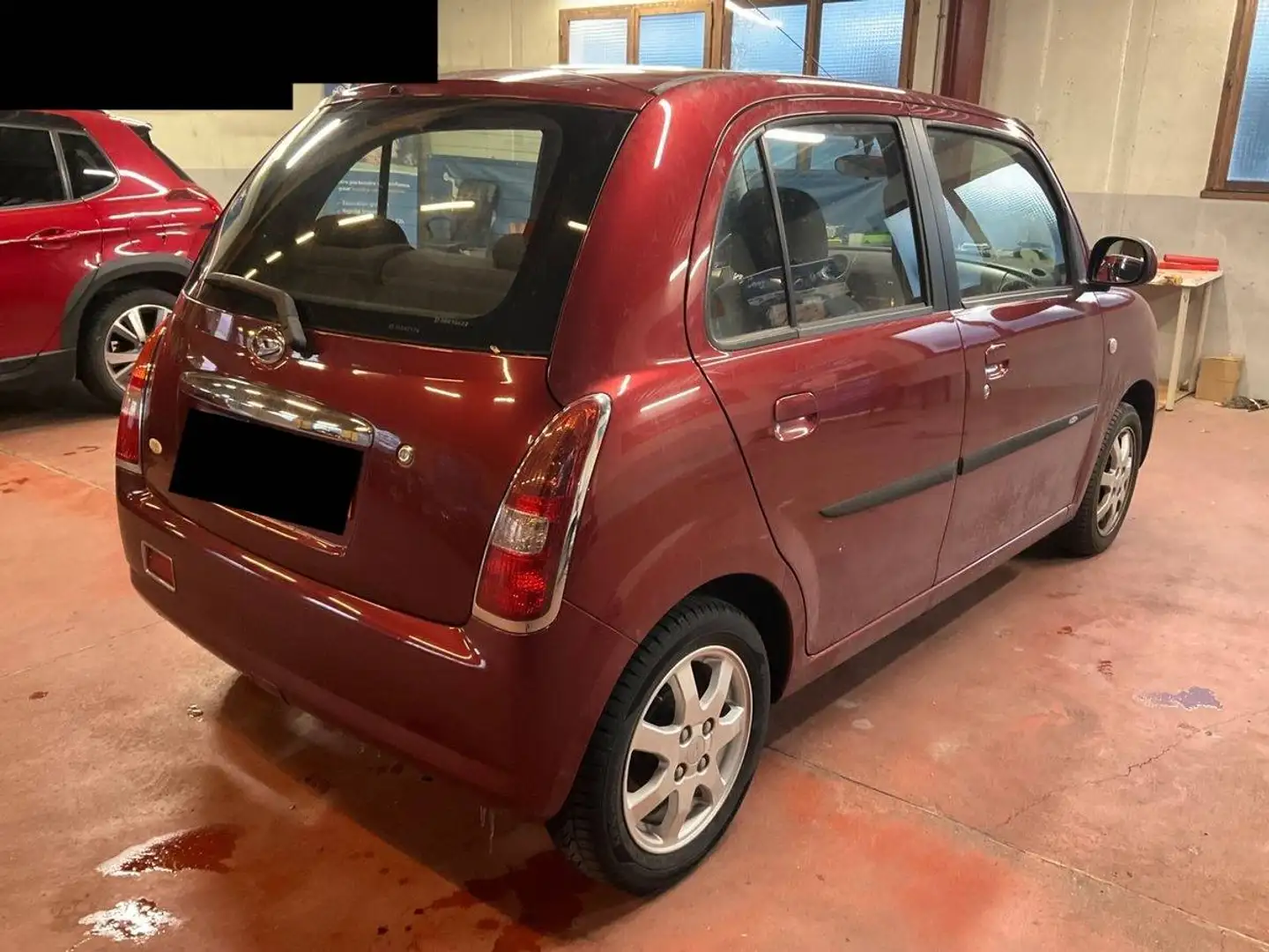 Daihatsu Trevis 1.0 58ch BVA Rouge - 2