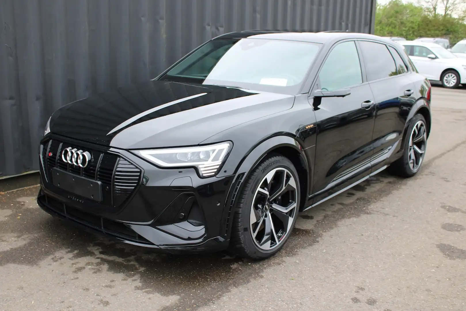 Audi e-tron S e-quattro Sport 503 Zwart - 1