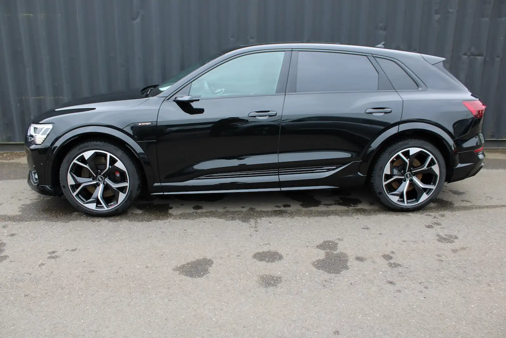 Audi e-tron S e-quattro Sport 503 Noir - 2