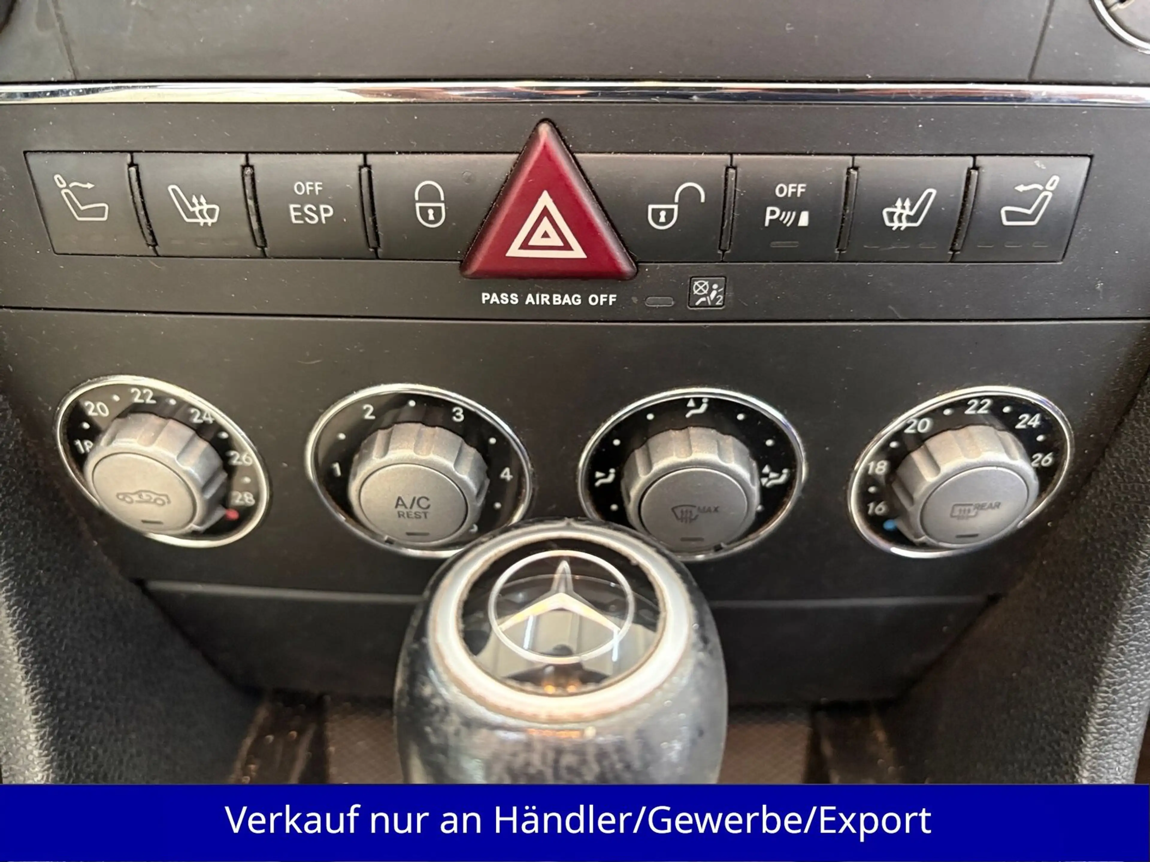 Mercedes-Benz SLK 200 Kompressor Automatik Leder SHZ PDC — photo 12