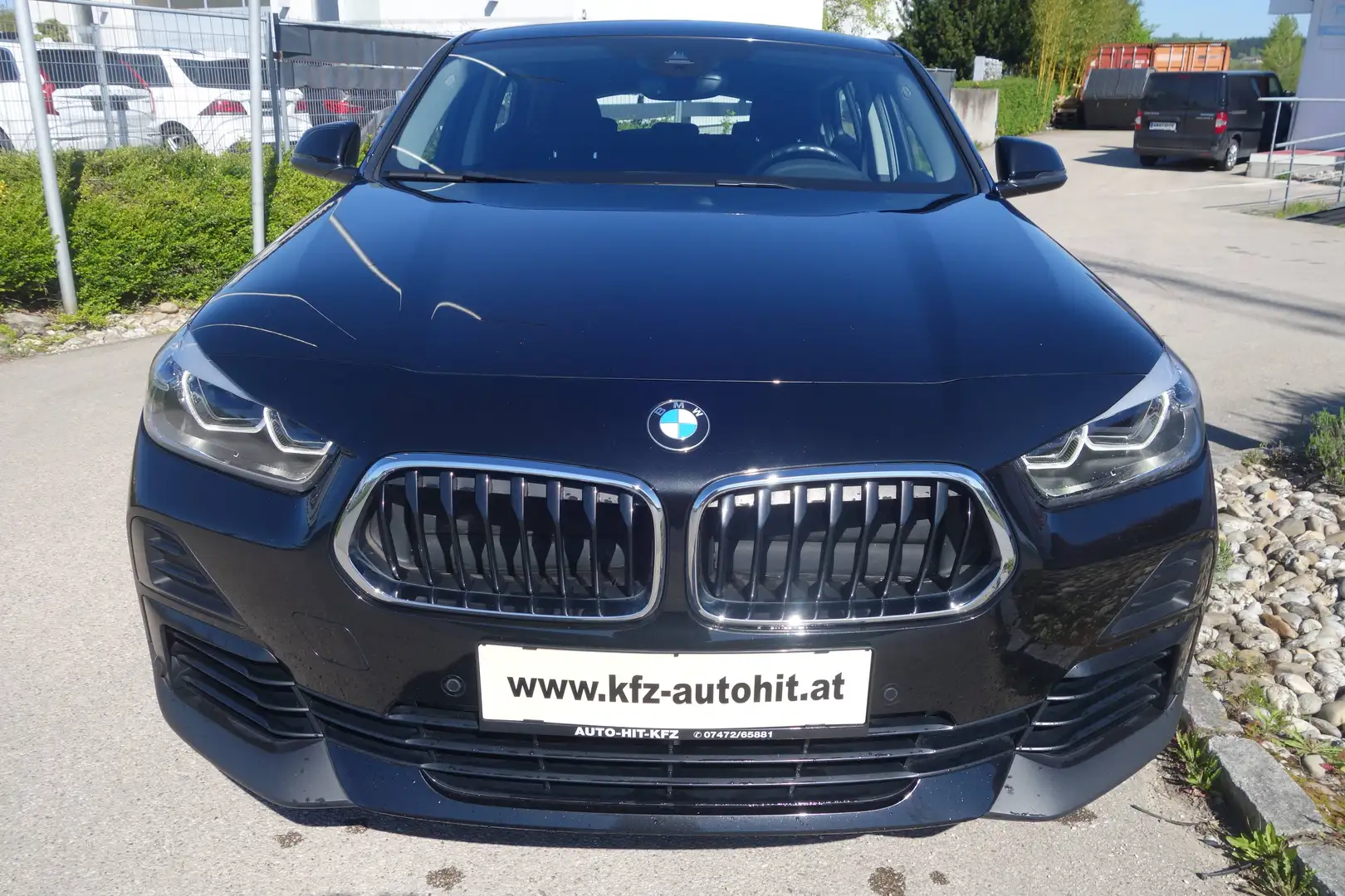 BMW X2 sDrive 16d***AHK/NAVI/LED/leasingfähig*** Schwarz - 2