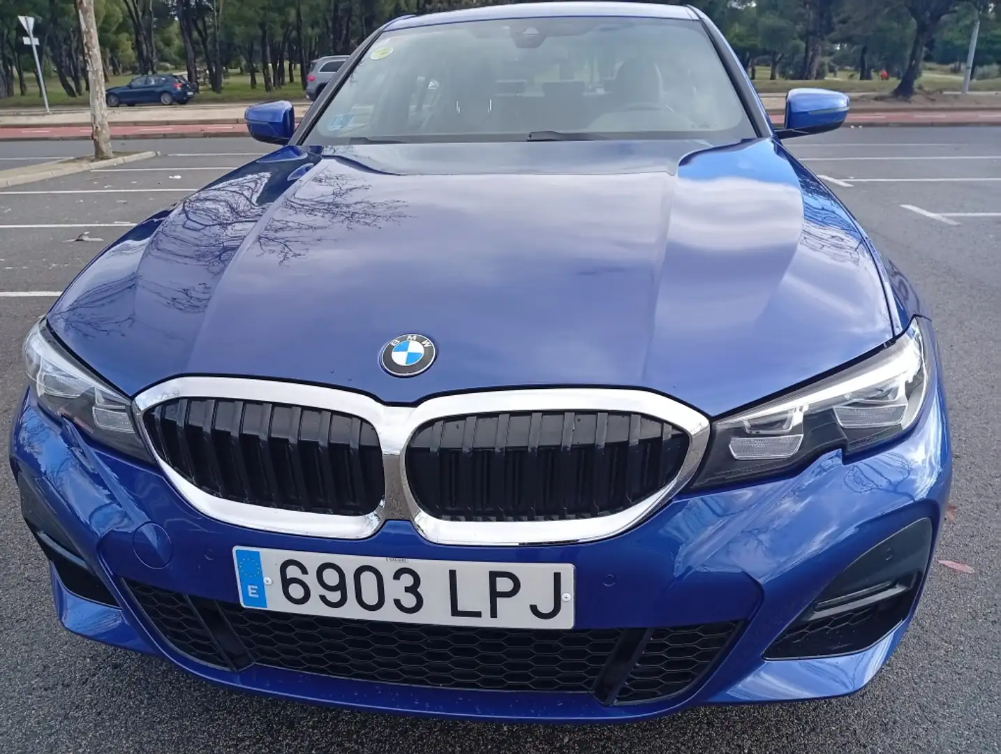 BMW 318 318dA M Sport Blau - 2