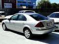 Ford Mondeo 2.5i V6 Ghia Grau - thumbnail 4