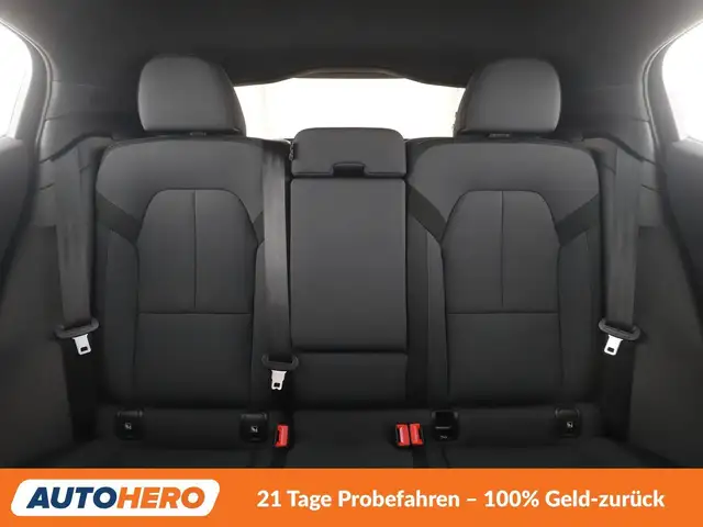 Polestar 2 view 16
