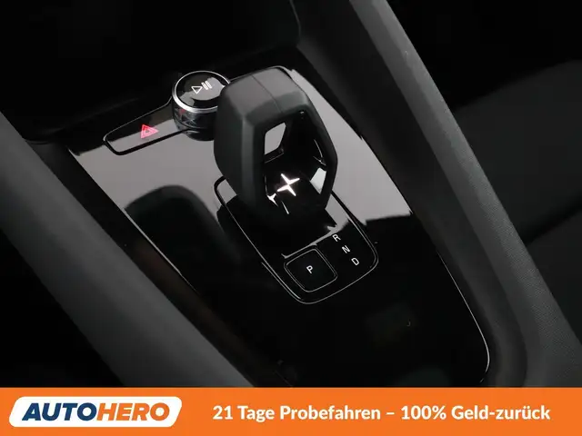 Polestar 2 view 28